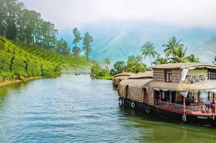 Golden Triangle with Kerala – 13 Nights / 14 Days